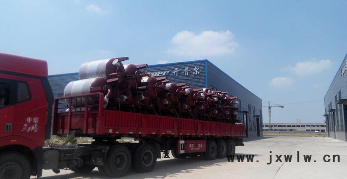 立式隔膜氣壓罐壓力容器，穩(wěn)壓設(shè)備 資質(zhì)齊全600*1.0.