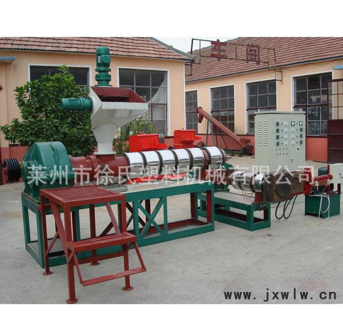 高質(zhì)量注塑機(jī)擠出機(jī) 塑料擠出機(jī)組 再生塑料擠出機(jī) 品質(zhì)保證