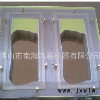 鴻達(dá)供應(yīng)精密四柱自動吸塑機(jī)、全自動鏈條送料裁切機(jī) 裁斷機(jī)