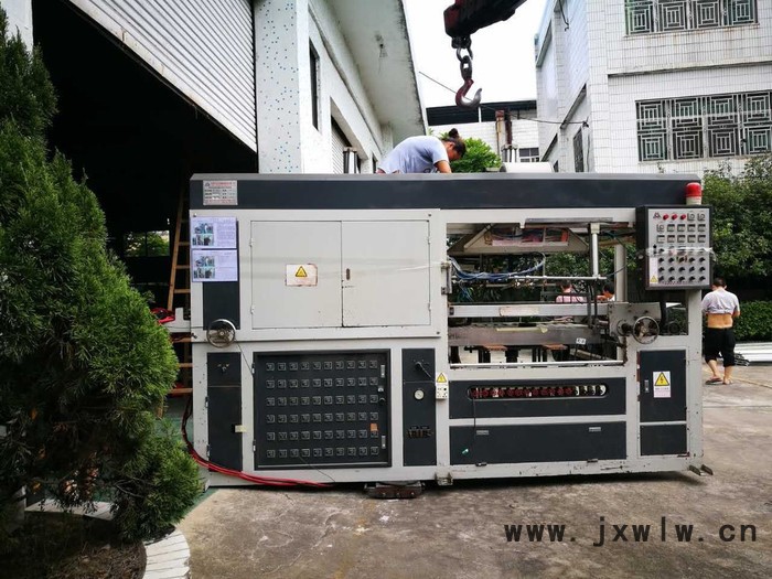 盛德FKL-300G 吸塑機(jī)