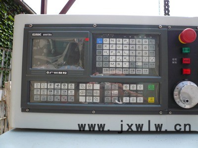 CK6125J機(jī)床  精密數(shù)控車(chē)床 精密數(shù)控儀表車(chē)床 氣動(dòng)彈簧夾頭精密儀表數(shù)控車(chē)床