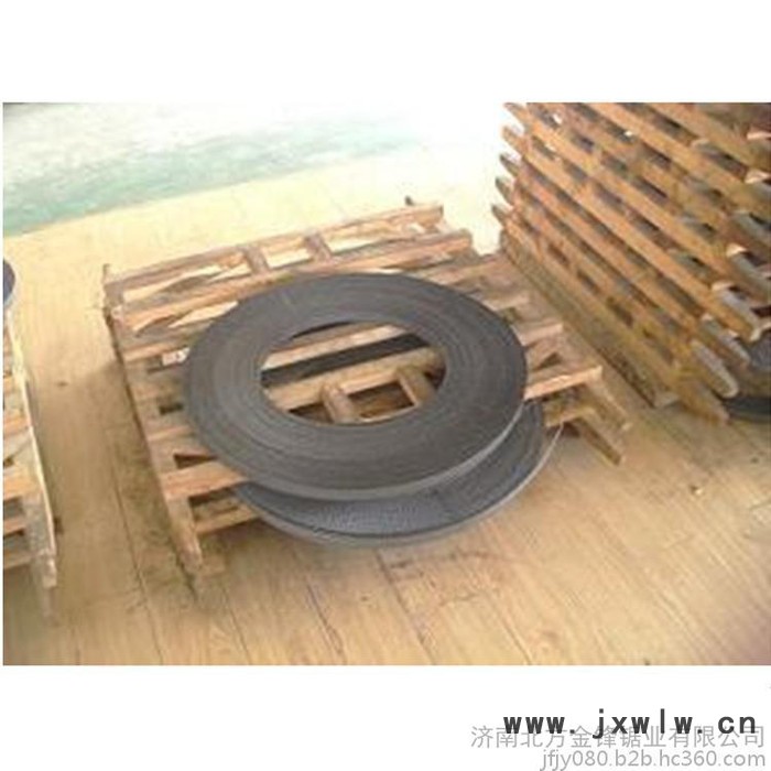 濟(jì)南北方金鋒鋸業(yè) 專業(yè)定制生產(chǎn)帶鋸條 帶鋸床專用可批發(fā)！