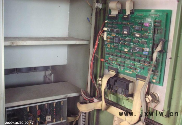 修理銷售改進(jìn)電花機(jī)，數(shù)控機(jī)床， 廈門數(shù)控機(jī)床維修廈門倍速特電火花機(jī)修理。廈門臺(tái)一電火花機(jī)修理廈門慶鴻電火花機(jī)修理