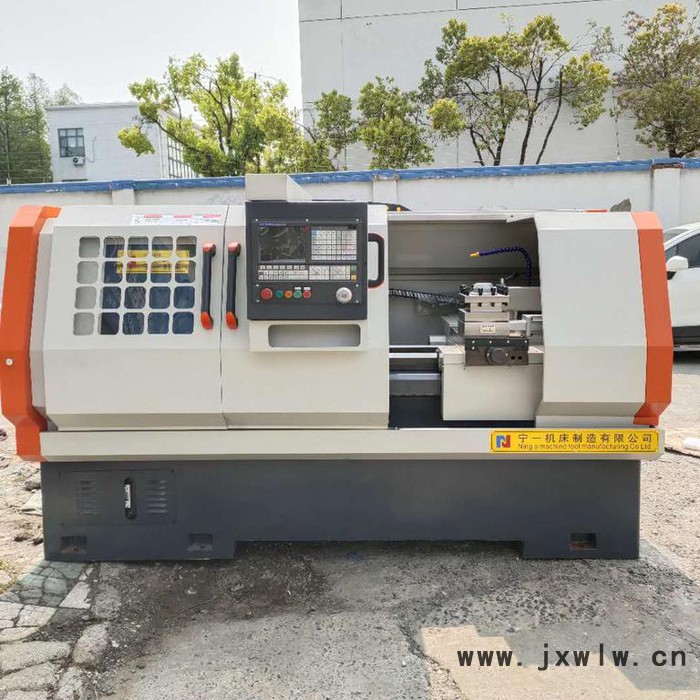 上海海起機(jī)電科技銷售部 優(yōu)惠供應(yīng)CK6150*1000 數(shù)控車床  機(jī)床廠家 代銷數(shù)控機(jī)床零配件