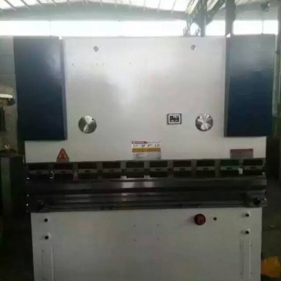 上海海沖數(shù)控機床有限公司W(wǎng)C67y數(shù)控機床