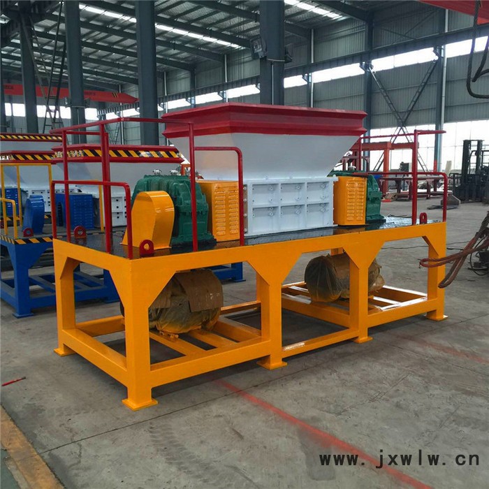塑料撕碎機(jī)圖片故障率低 卓泰廠家1400型順德撕碎機(jī)刀片刀具
