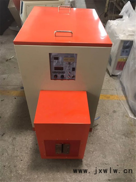 高頻淬火機 高頻退火機 高頻回火機 高頻淬火爐  內(nèi)孔淬火 內(nèi)孔加熱 刀具淬火 刀具退火 餐具淬火 鑄鐵局部淬火