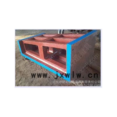 立式彎板工作臺—泊頭市建新鑄造量具有限責(zé)任公司特價供應(yīng)，聯(lián)系人郭會，咨詢電話：0317-8336299