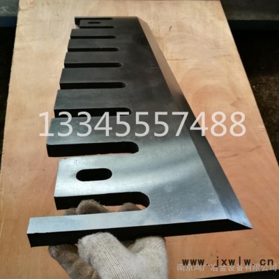 南京鴻廣各種型號環(huán)式削片機刀具 削片機刀具 削片機** 木片機**