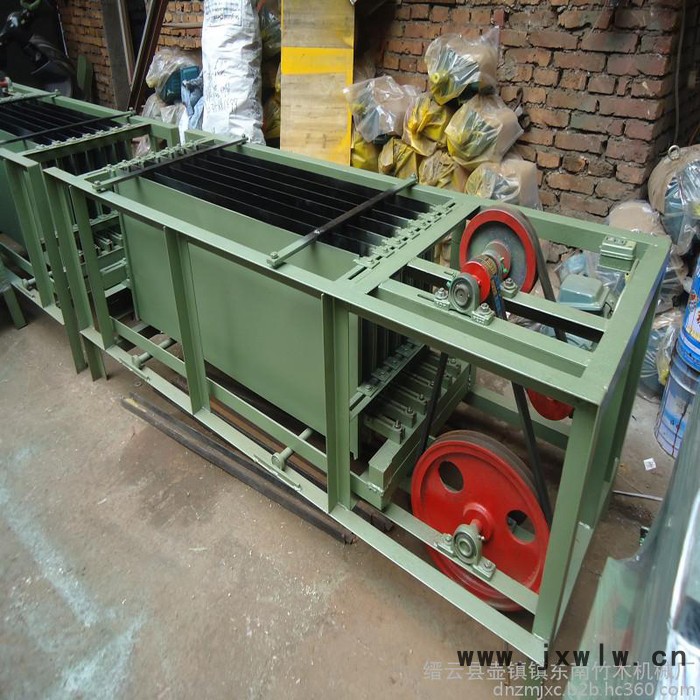 定制特殊牙簽?zāi)ス鈾C械 推動式牙簽?zāi)ス鈾C械 牙簽拋光機械
