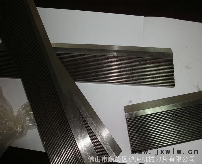 機(jī)械刀具 粉碎機(jī)刀片 分切機(jī)圓刀片 木工圓刀片等數(shù)控刀具