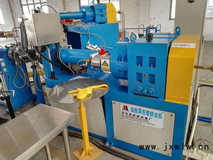 茂興勝機(jī)械MXS50 口罩鼻梁擠出機(jī)  鼻梁拉絲機(jī)  抽絲擠出機(jī)