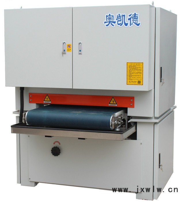 供應(yīng)奧凱德MS鋁板拉絲機(jī)