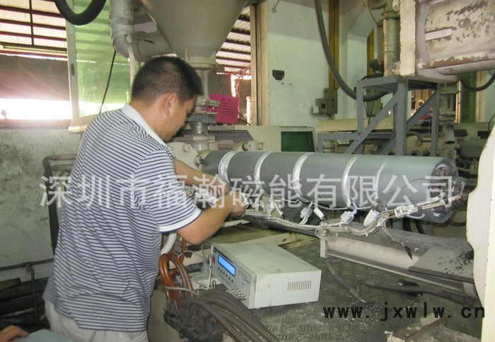 注塑機(jī)造粒機(jī)節(jié)吹膜機(jī)拉絲機(jī)擠出機(jī)等塑料行業(yè)加熱節(jié)能改造