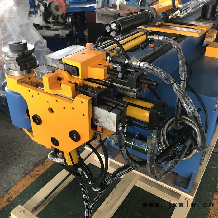博順DW-38CNC2A-1S 三維數(shù)控彎管機 全自動汽車排氣管折彎機