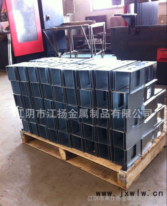 承接精密鈑金件加工、機箱機柜殼體、焊接機架加工、靜電噴塑加工