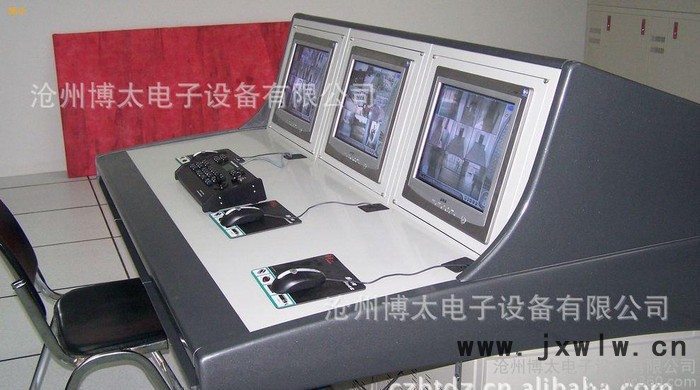 青縣冷板鈑金加工 操作臺 不銹鋼操作臺 機箱機柜