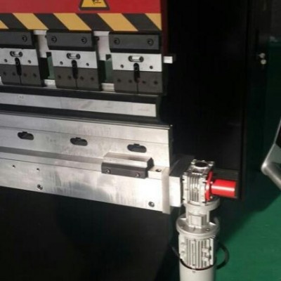 數(shù)控折彎機(jī),直銷數(shù)控折彎機(jī)【臺(tái)灣品牌統(tǒng)偉蘇州經(jīng)營部】  蘇州昆?