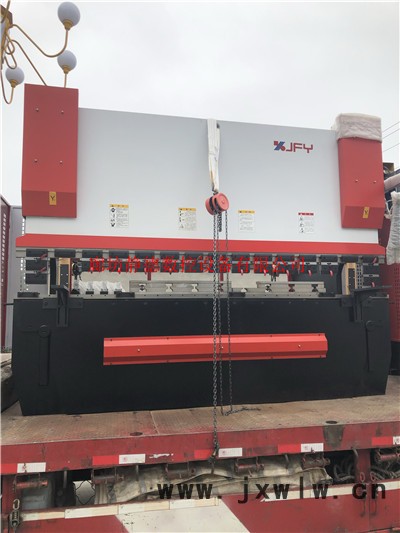 金方圓PR6C100T*3100 數(shù)控折彎機(jī)