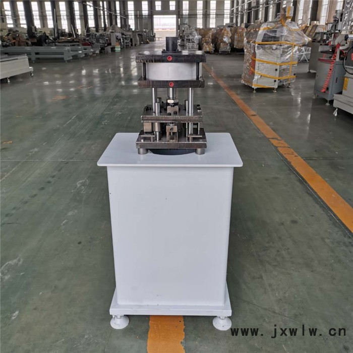 德州斷橋鋁門窗加工設(shè)備 整套斷橋鋁門窗設(shè)備價格 鋁型材氣動壓力機 沖床 沖孔機