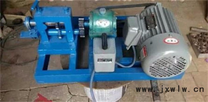 供應(yīng)鐵皮保溫壓花機(jī) 鐵皮壓邊機(jī)