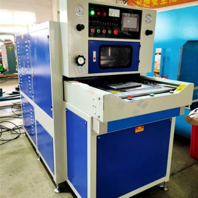 足球高周波壓花機 駿精賽廠家供應(yīng)15KW高頻熱合機 售后可保修一年