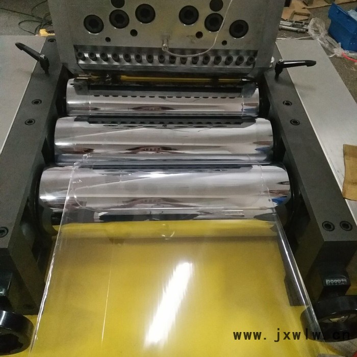 廠家單螺桿塑料擠出機 TPU小批量薄膜流延機 流延薄膜覆膜機