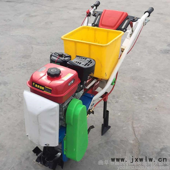 可調(diào)株距播種機(jī) 噴藥覆膜機(jī) 富民牌汽油手推播種機(jī)