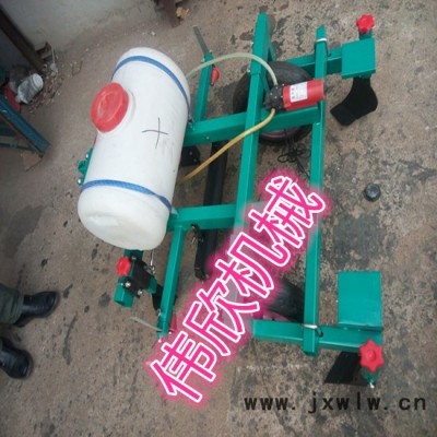 花生起壟打藥覆膜機(jī) 手扶噴藥覆膜機(jī) 多功能覆膜機(jī)多功能覆膜機(jī)