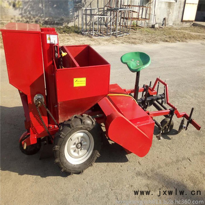 農(nóng)康雙壟雙行 土豆播種機(jī) 廠家直供大壟一體機(jī)、雙壟雙行、四行、起壟覆膜機(jī)土豆播種機(jī)