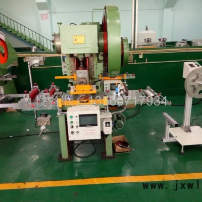 印刷色標(biāo)追蹤模切機(jī)小孔套位模切機(jī)小孔套位沖床沖床式模切機(jī)定位