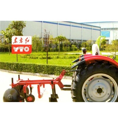 一拖東方紅牌2M-1A 覆膜機(jī)