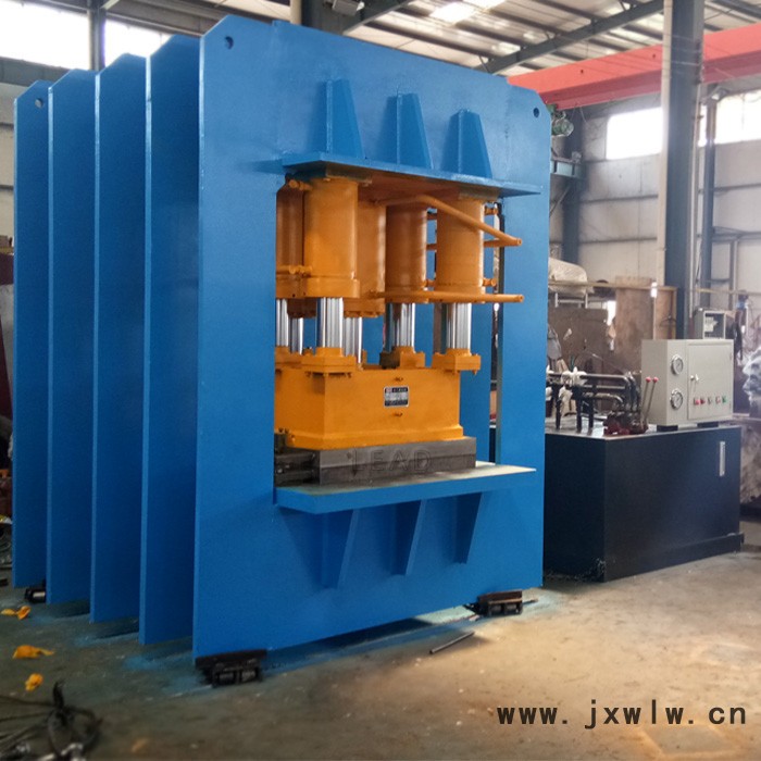 山東生產(chǎn)現(xiàn)貨  門板成型液壓機(jī) 框架式門板壓紋機(jī)