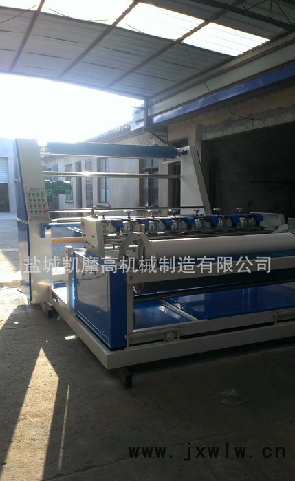 1800/2600型 無紡布多刀分條機(jī).剪條機(jī).分切機(jī)