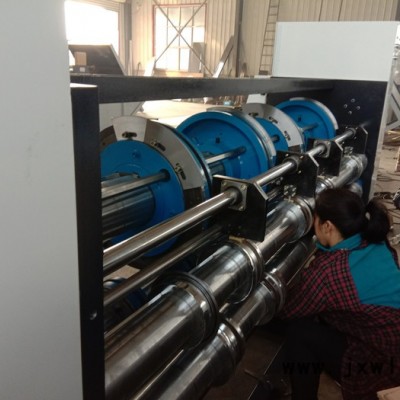 供應正奇2200轉讓紙箱機械-紙箱開槽機