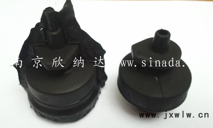 供應(yīng)Deep-coldcjxb-L120L橡膠制品冷凍去毛邊機(jī)噴射式修邊機(jī)
