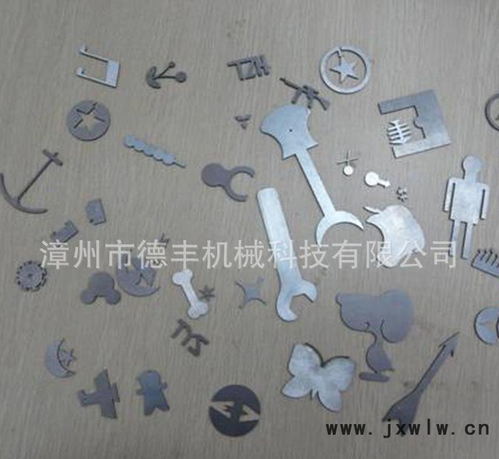 線切割加工定做定制一件單件訂做自動車床五金非標(biāo)零件來樣來圖加