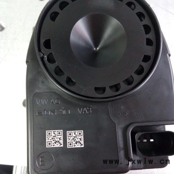 樹(shù)脂連接器激光打標(biāo)機(jī)、樹(shù)脂塑料汽車連接器鐳射刻印機(jī)