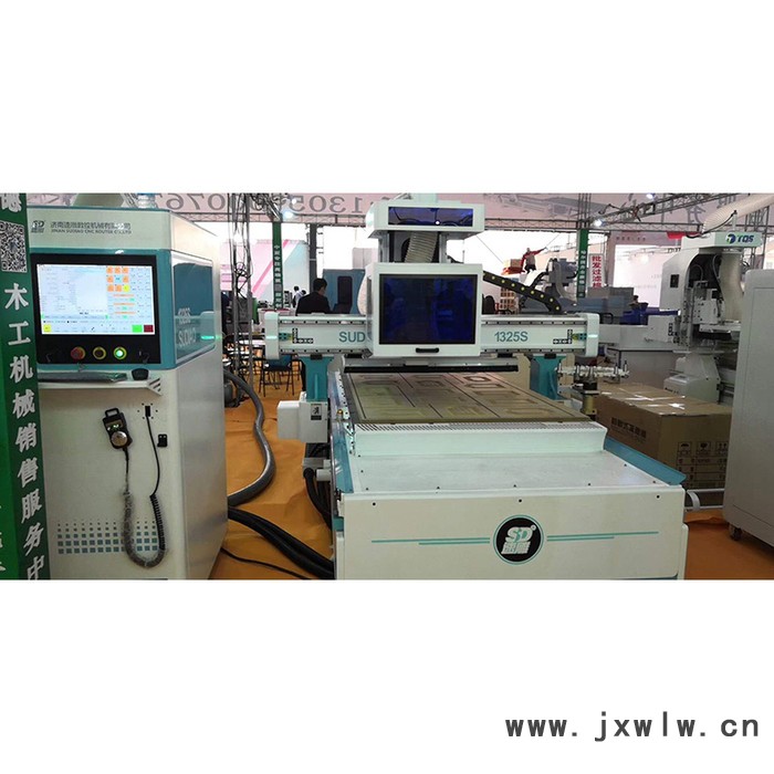 速雕 木工數(shù)控開料機(jī) 櫥柜雕刻機(jī) 廠家價(jià)格
