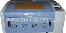 濟南非金屬激光雕刻機亞克力玻璃皮革木材雕刻機直銷
