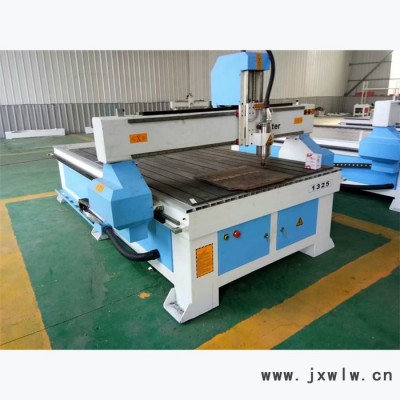 廠家現(xiàn)貨供應(yīng) 1325木工雕刻機(jī) 多頭高速雕刻機(jī) 實(shí)木雕刻機(jī) 家具雕刻機(jī)