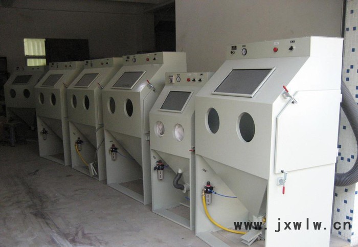 東莞石材雕刻噴砂機(jī)生產(chǎn) 除銹噴砂機(jī) 模具噴砂機(jī)