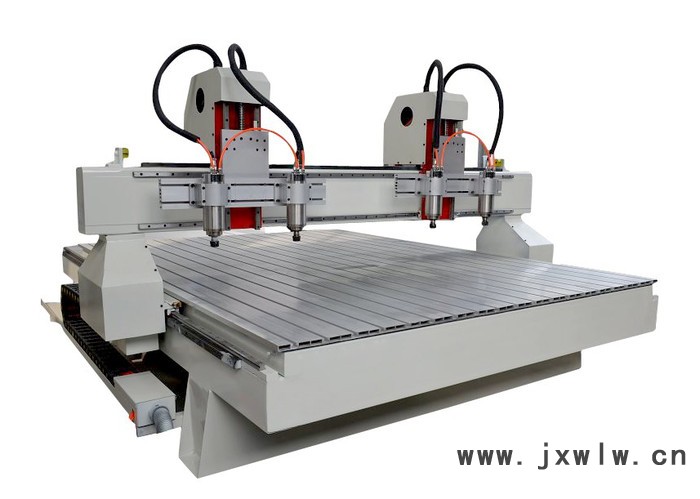 凌銳1525木工雕刻機(jī)品牌木工開(kāi)料機(jī)板式家具雕刻機(jī)