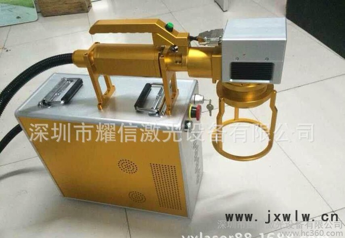 深圳激光 直銷(xiāo) 10W便攜式光纖激光打碼機(jī) 打標(biāo)機(jī) 模具雕刻