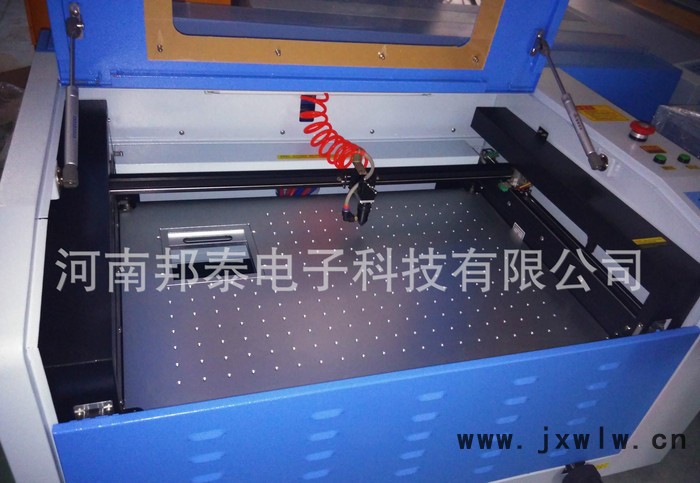 非金屬激光雕刻機4060亞克力水晶瑪瑙工藝品雕刻機**