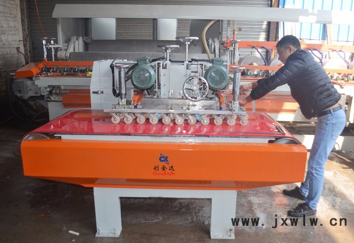 陶瓷切割機(jī)，瓷磚數(shù)控切割機(jī)，數(shù)控切割機(jī)