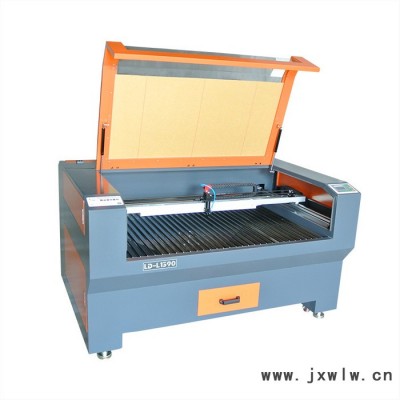 **型廣告水晶字激光切割機(jī)雙色板雕刻亞克力專用激光切割機(jī)