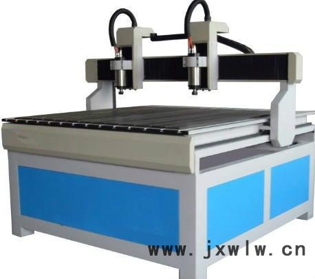 供應(yīng)廣告雕刻機(jī)廠家