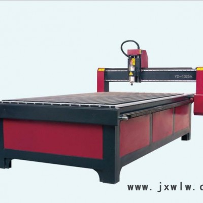 廣告雕刻機(jī),工藝品雕刻機(jī),雕刻機(jī)設(shè)備,雕刻機(jī)設(shè)備 1325 廣告雕刻