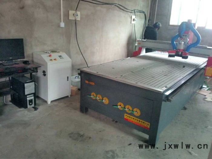 供應(yīng)**神工牌SG-6090廣告雕刻機(jī)